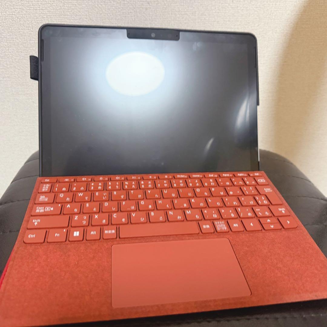 【美品】Microsoft Surface Go2 8GB[付属品あり]