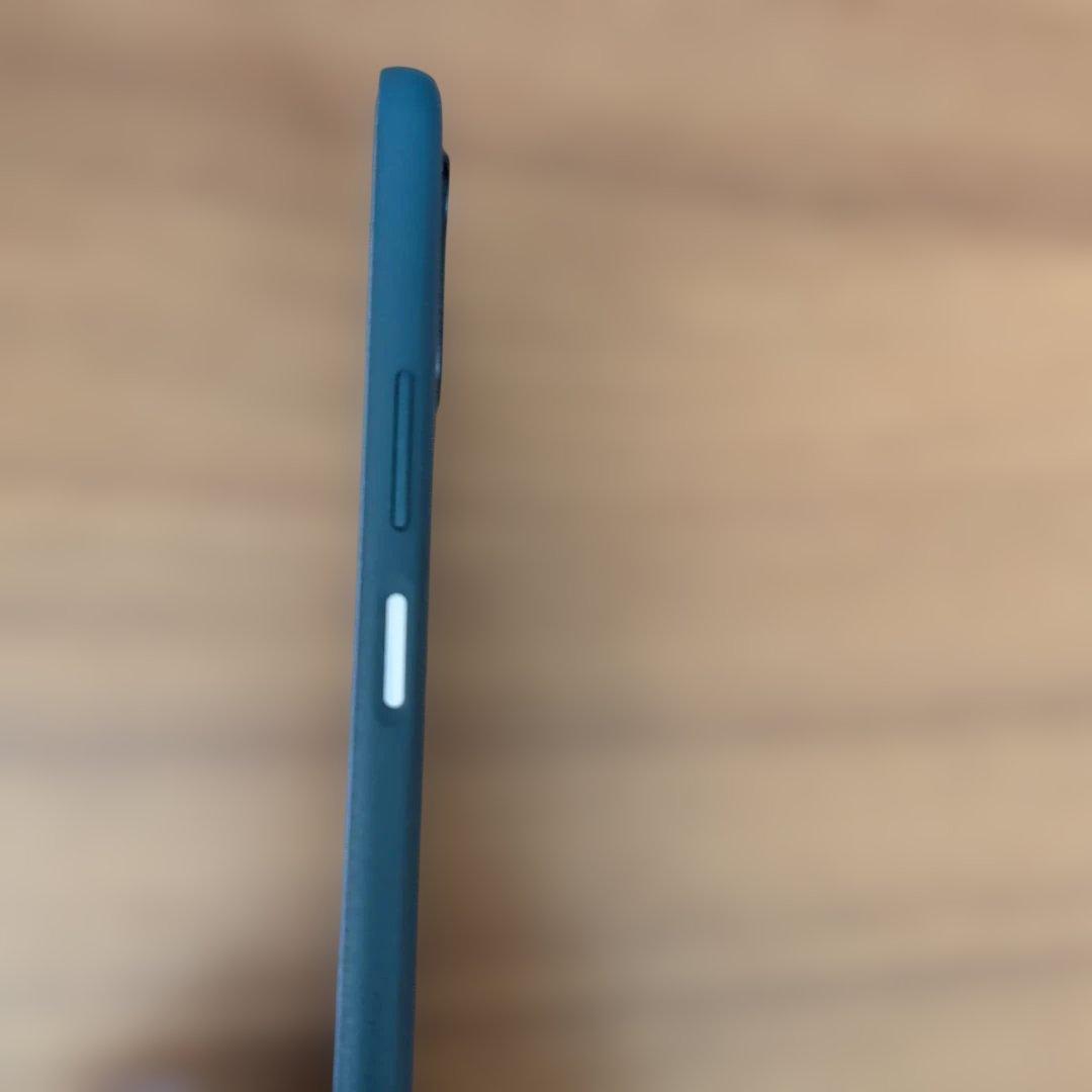 美品★arrows We2 FCG02 ネイビーグリーン