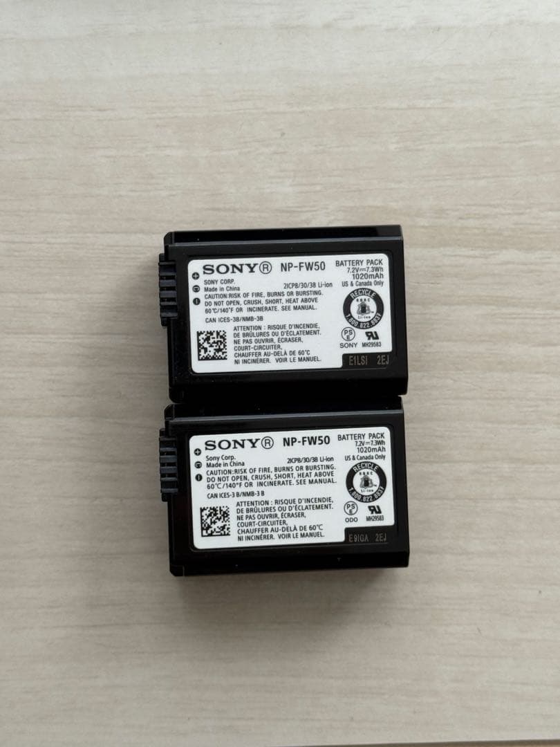 【美品】SONY ZV-E10 ダブルレンズ＋予備バッテリー｜SEL50F18