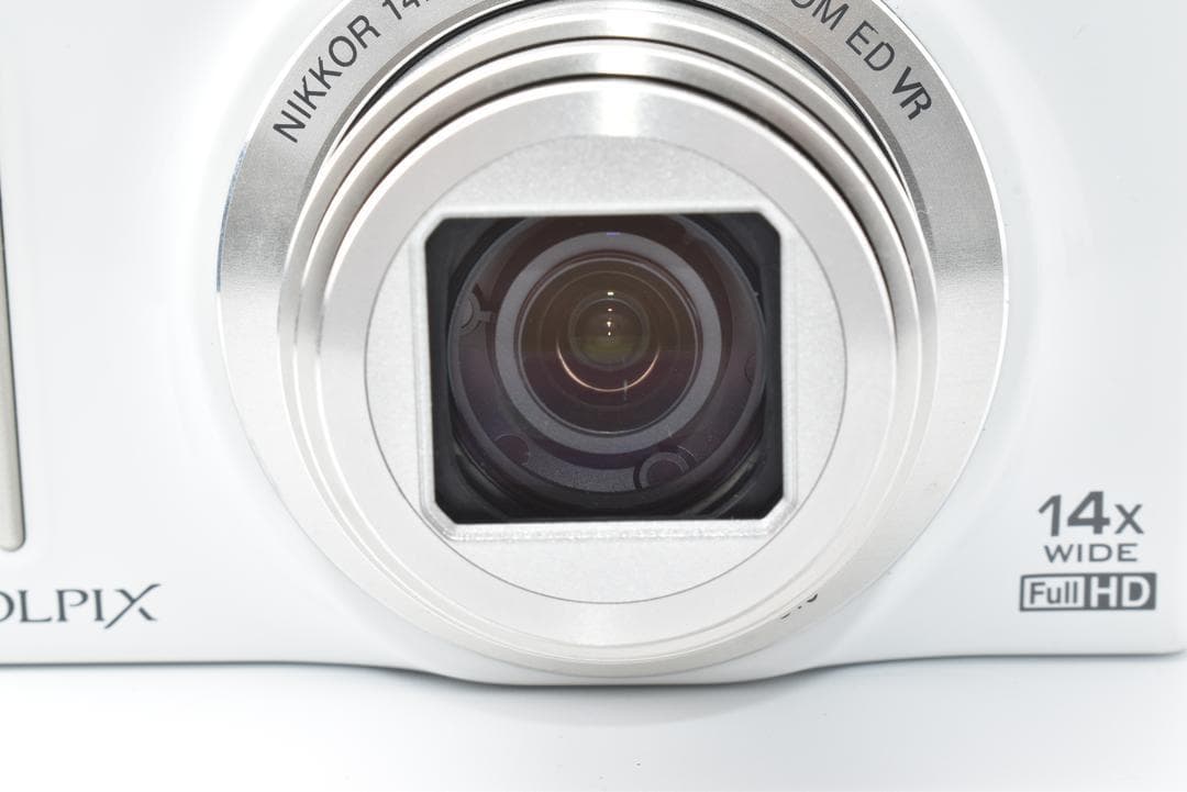 ニコン Nikon COOLPIX S8200 ホワイト