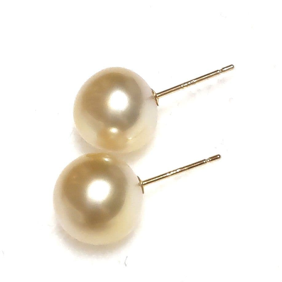 試着のみ♡k18♡神秘的で優しく美しい♡南洋ゴールデンパール♡シンプルピアス