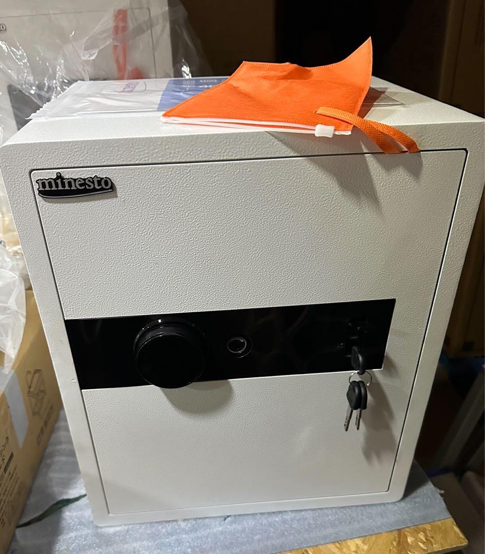 値下げ　美品　金庫 タッチパネル　指紋認証　(45cm, 白)