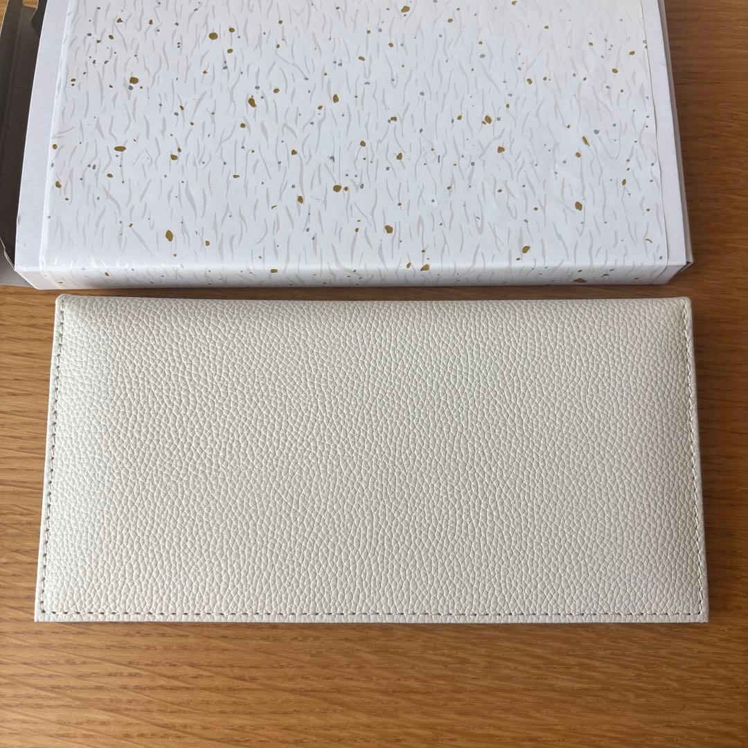 か*か様 長財布　皇居　皇居財布　白　ホワイト