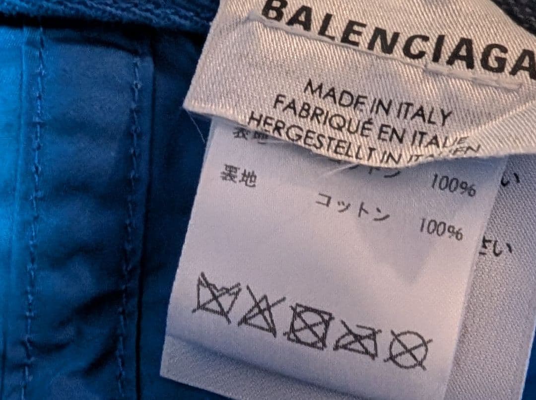 バレンシアガ　キャップ　本日迄の出品