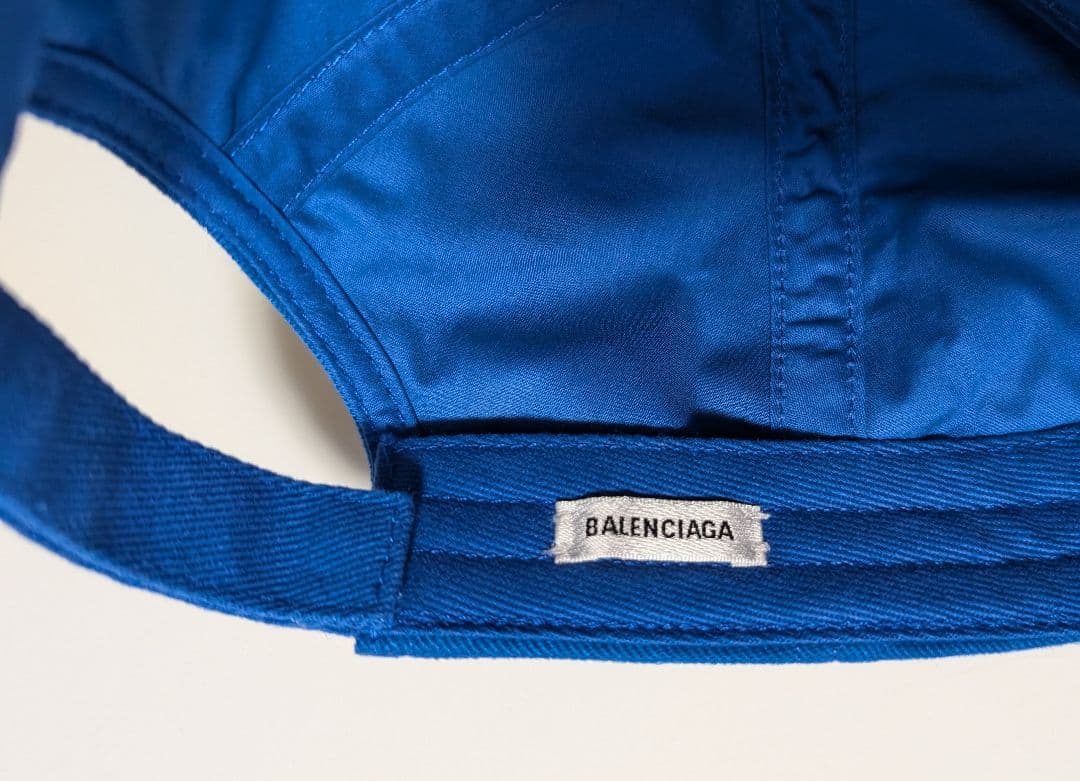 バレンシアガ　キャップ　本日迄の出品