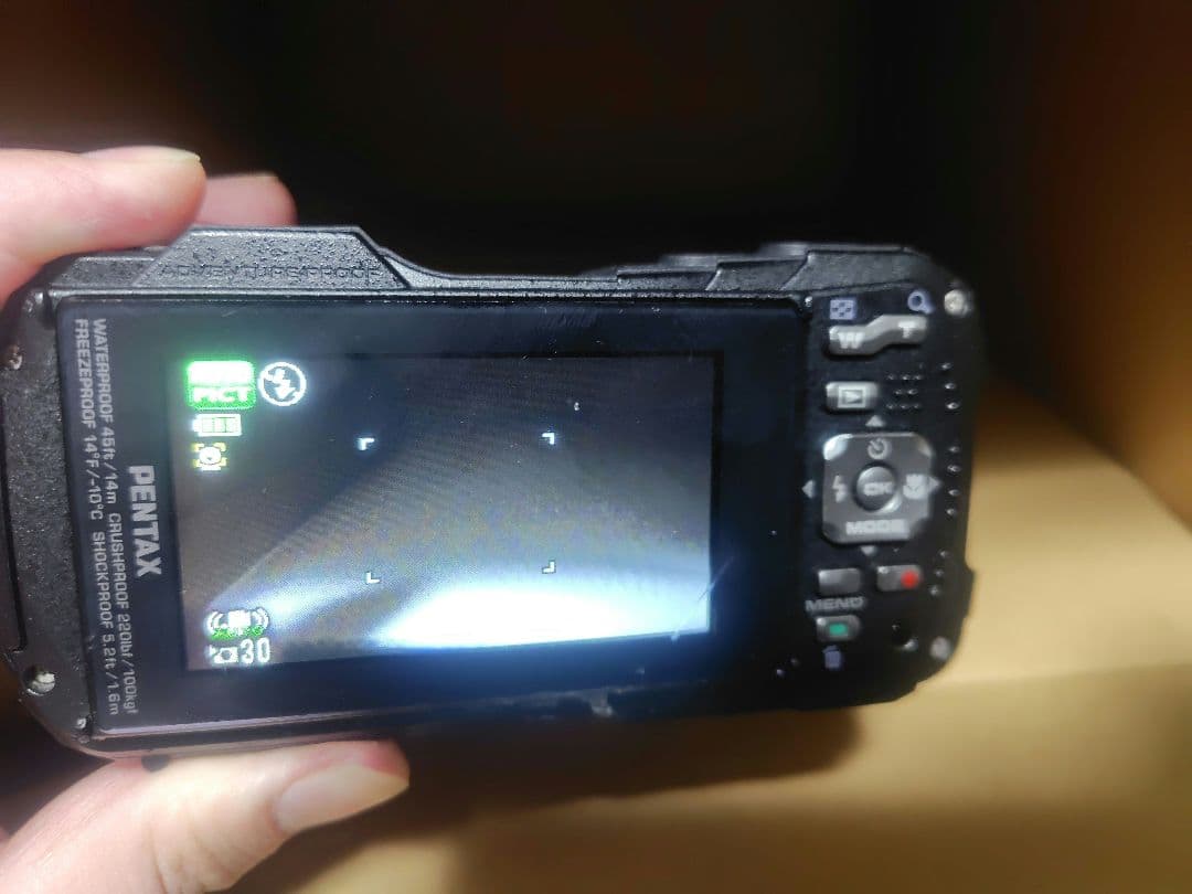 RICOH PENTAX WG-90 ブルー デジタルカメラ ジャンク品 ヒビ