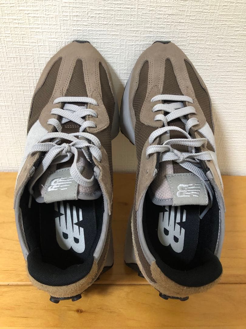New Balance 327 スニーカー ブラウン/グレー
