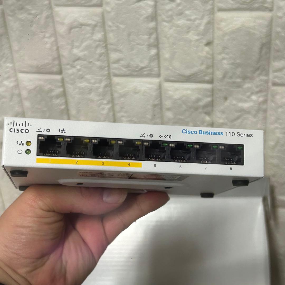 美品 Cisco 8ポートPoE スイッチ CBS110-8PP-D