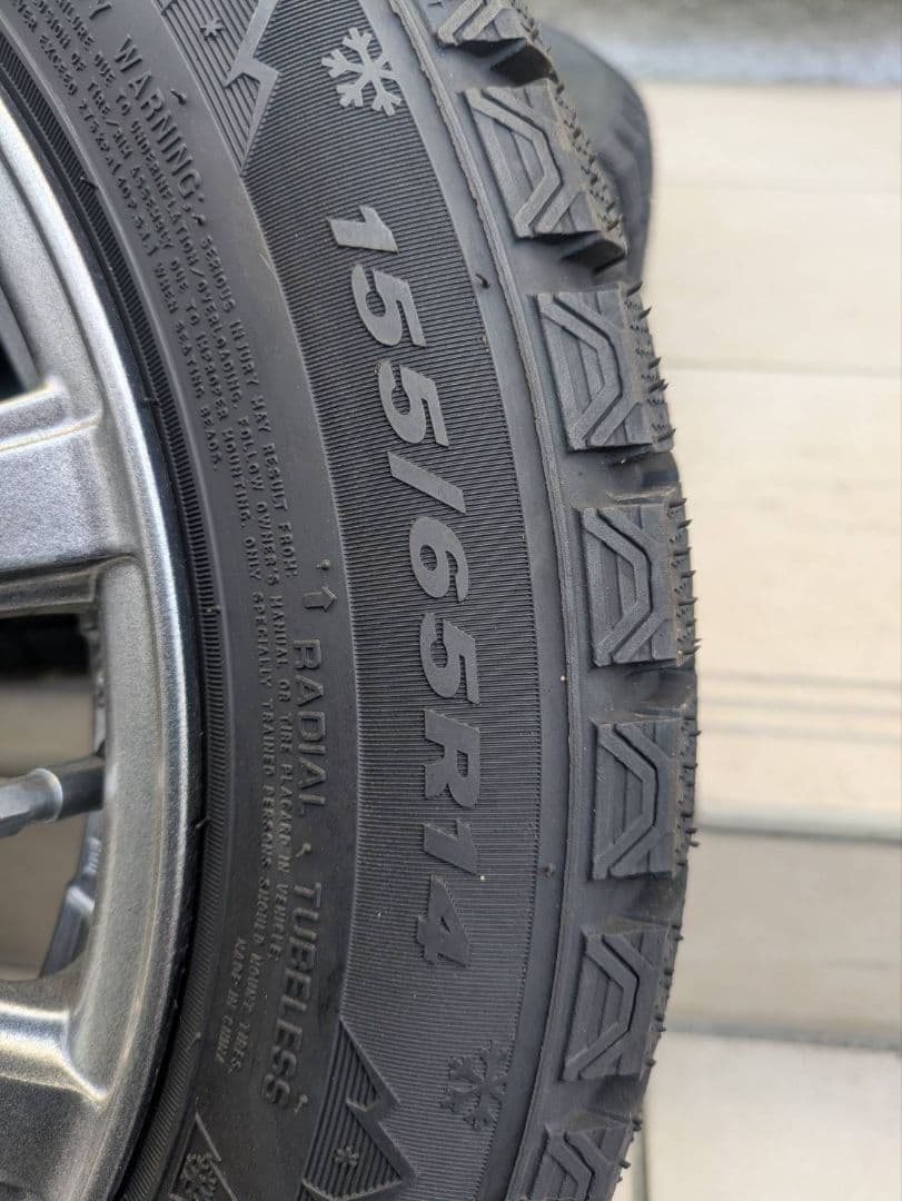 ★スタッドレスタイヤホイルセット 4本　14インチ★　美品　★送料込み★