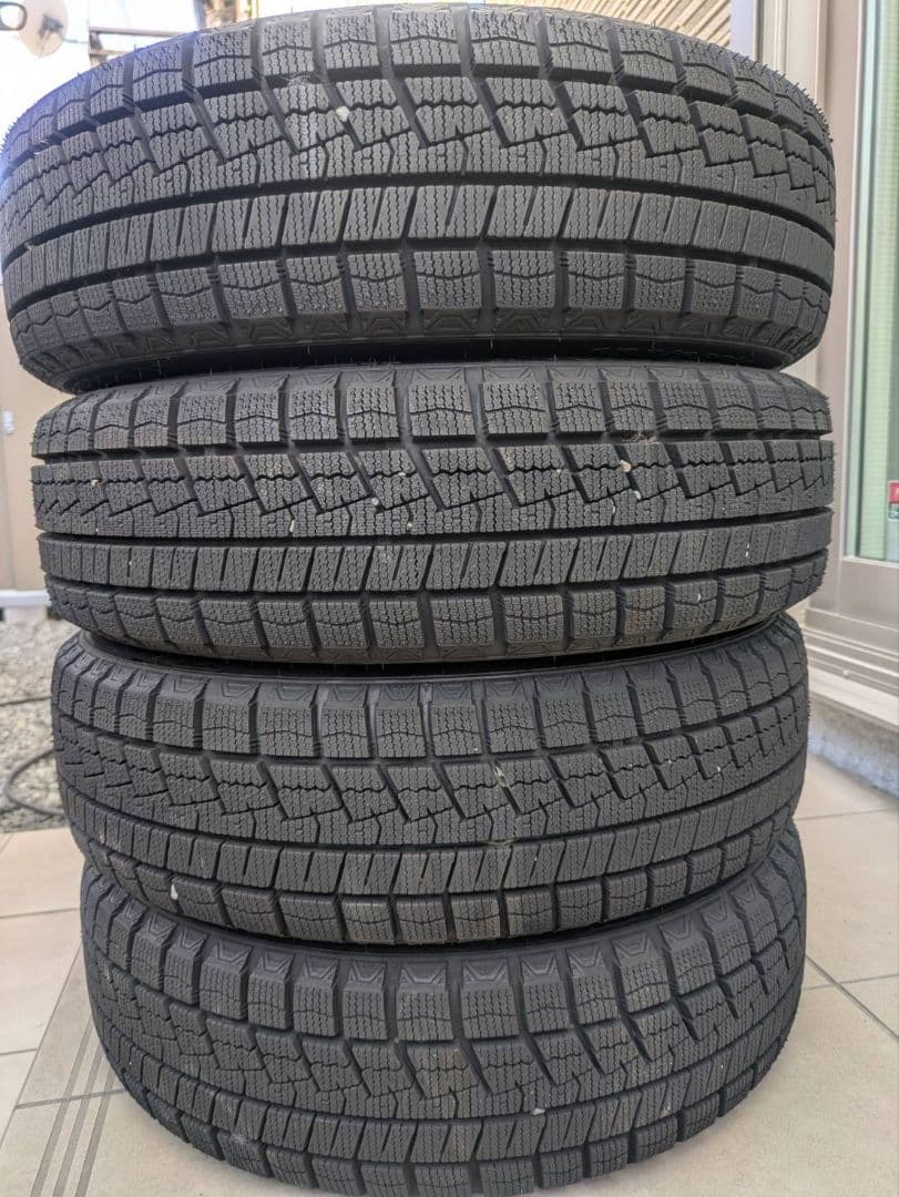 ★スタッドレスタイヤホイルセット 4本　14インチ★　美品　★送料込み★