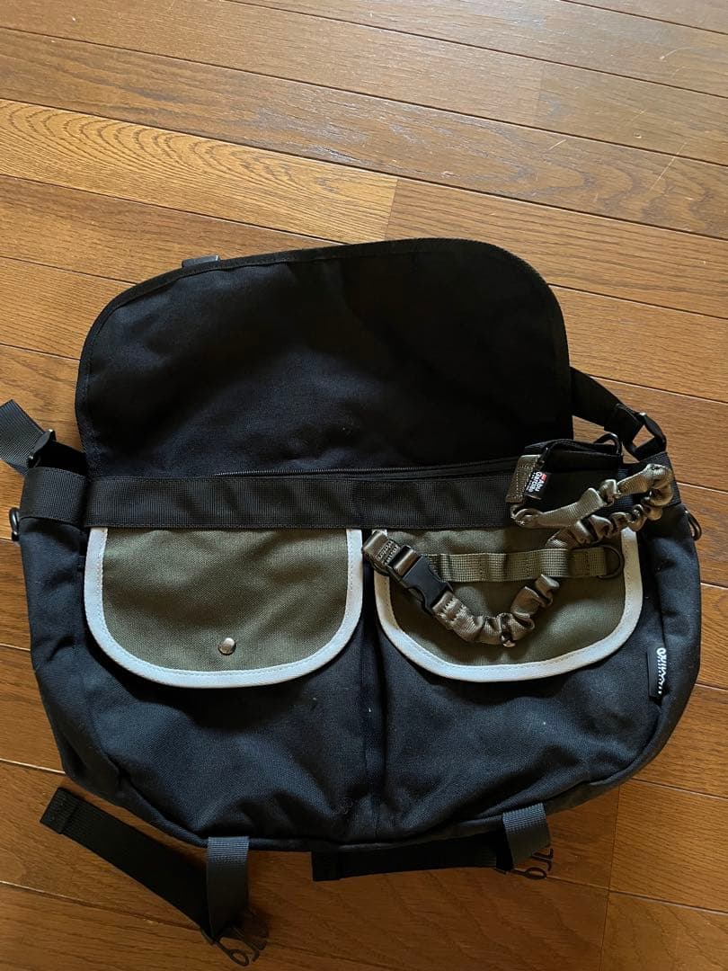OUTDOOR × Metropolis Fishing メッセンジャーバッグ