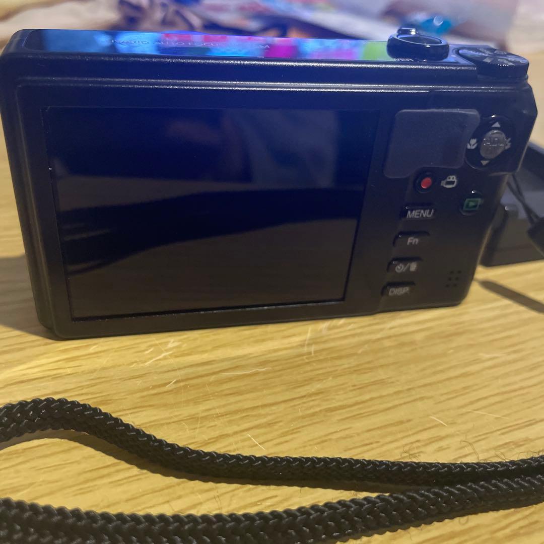 RICOH CX6 コンパクトデジタルカメラ　 動作確認済　互換品充電器付