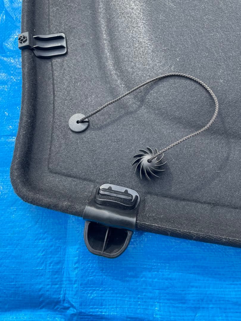 メルセデスベンツ 純正 W177 Aクラス トノカバー