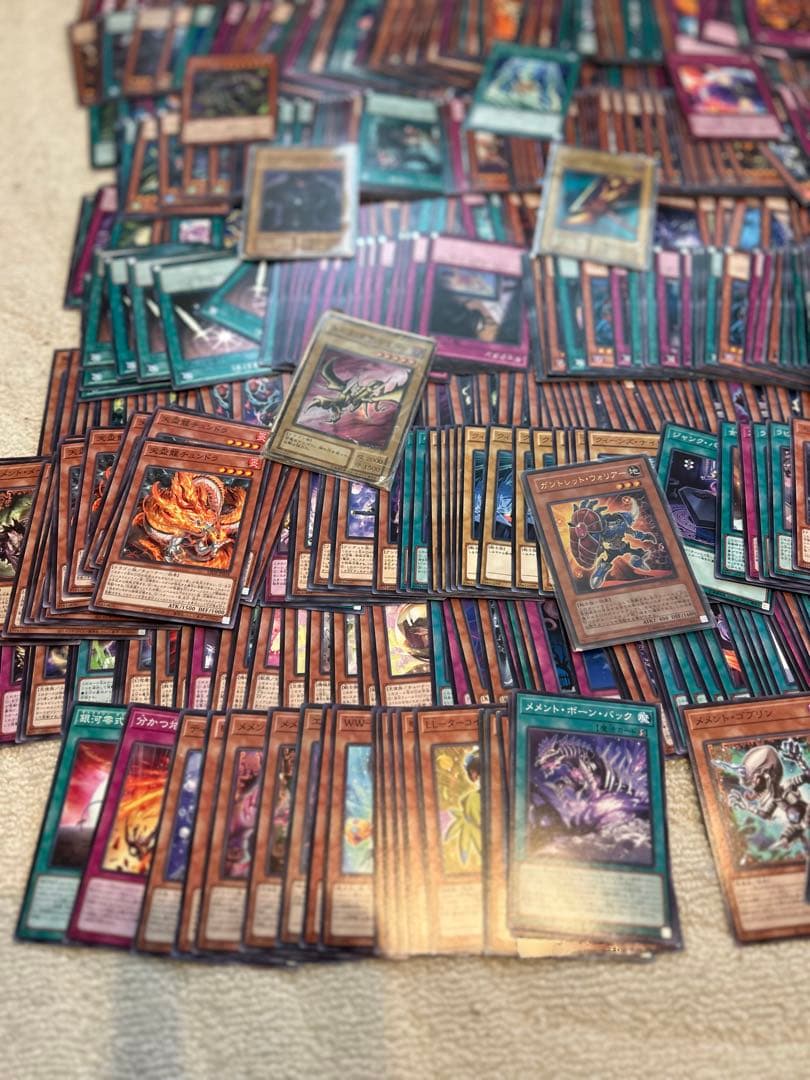 遊戯王 デュエルモンスターズカード