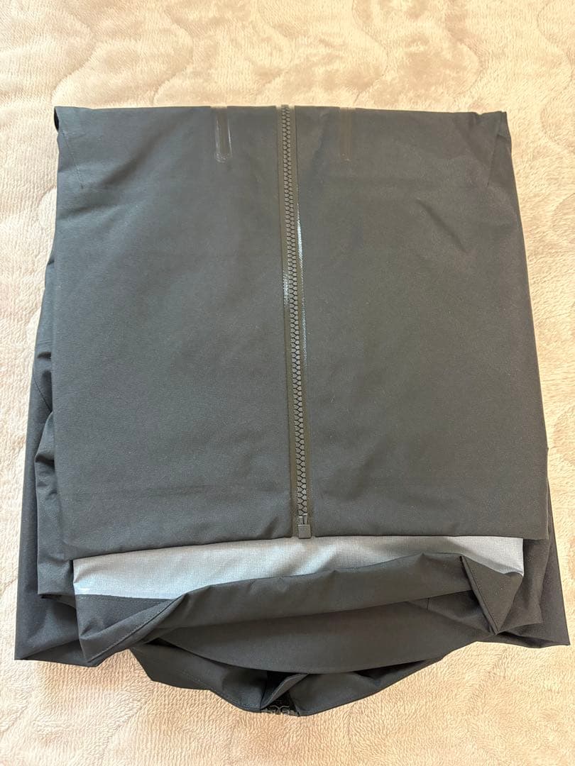 karla　ARC'TERYX Alpha SV Jacket M