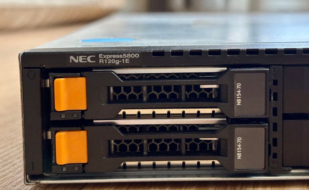 サーバー NEC Express5800 / R120g-1E N8100-2428Y