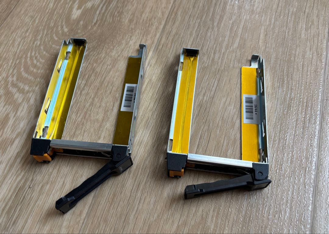 サーバー NEC Express5800 / R120g-1E N8100-2428Y