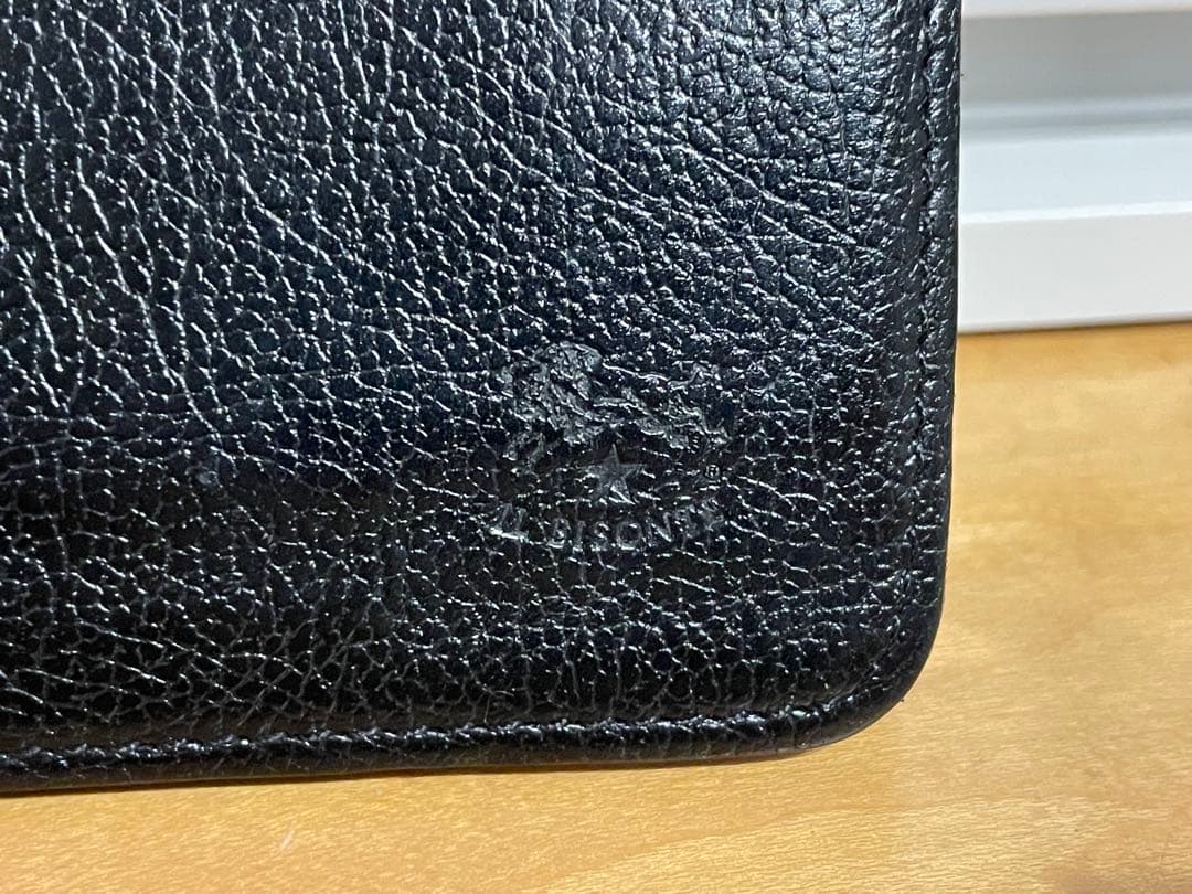 イルビゾンテ マネーグリップ ケース