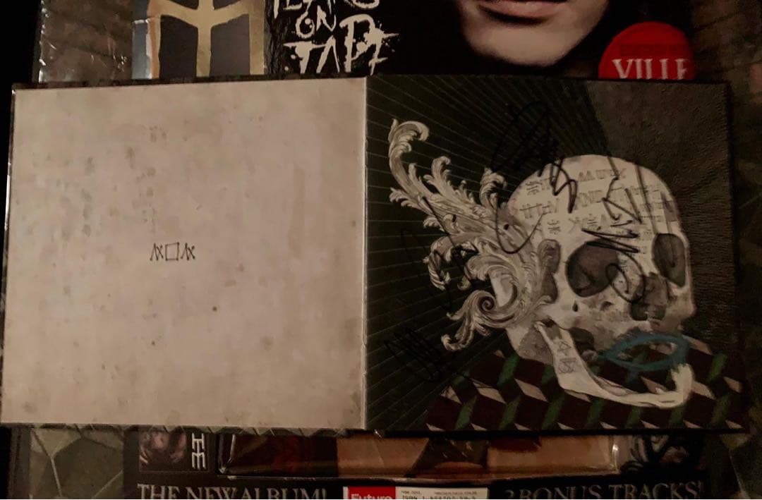 HIM “Tears on Tape”l Hammer サイン入り