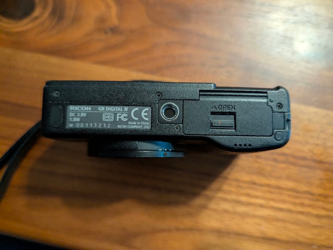 【2669回ショット】RICOH GR digital ⅳ　 GRデジタル4