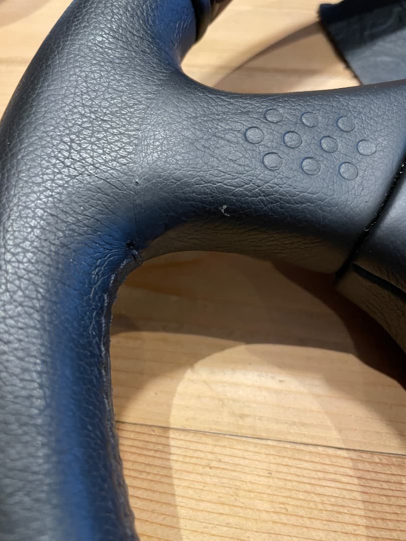 momo ステアリング オリンピック3 マホガニー 正規品