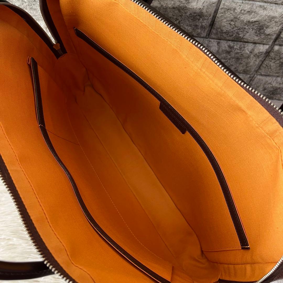 【美品】ソメスサドル　伊勢丹メンズコラボ　レザー　ブリーフケース　A4収納可能