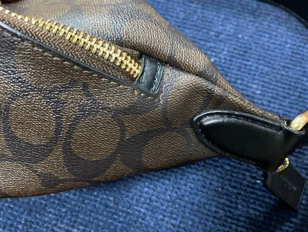 コーチボディバック