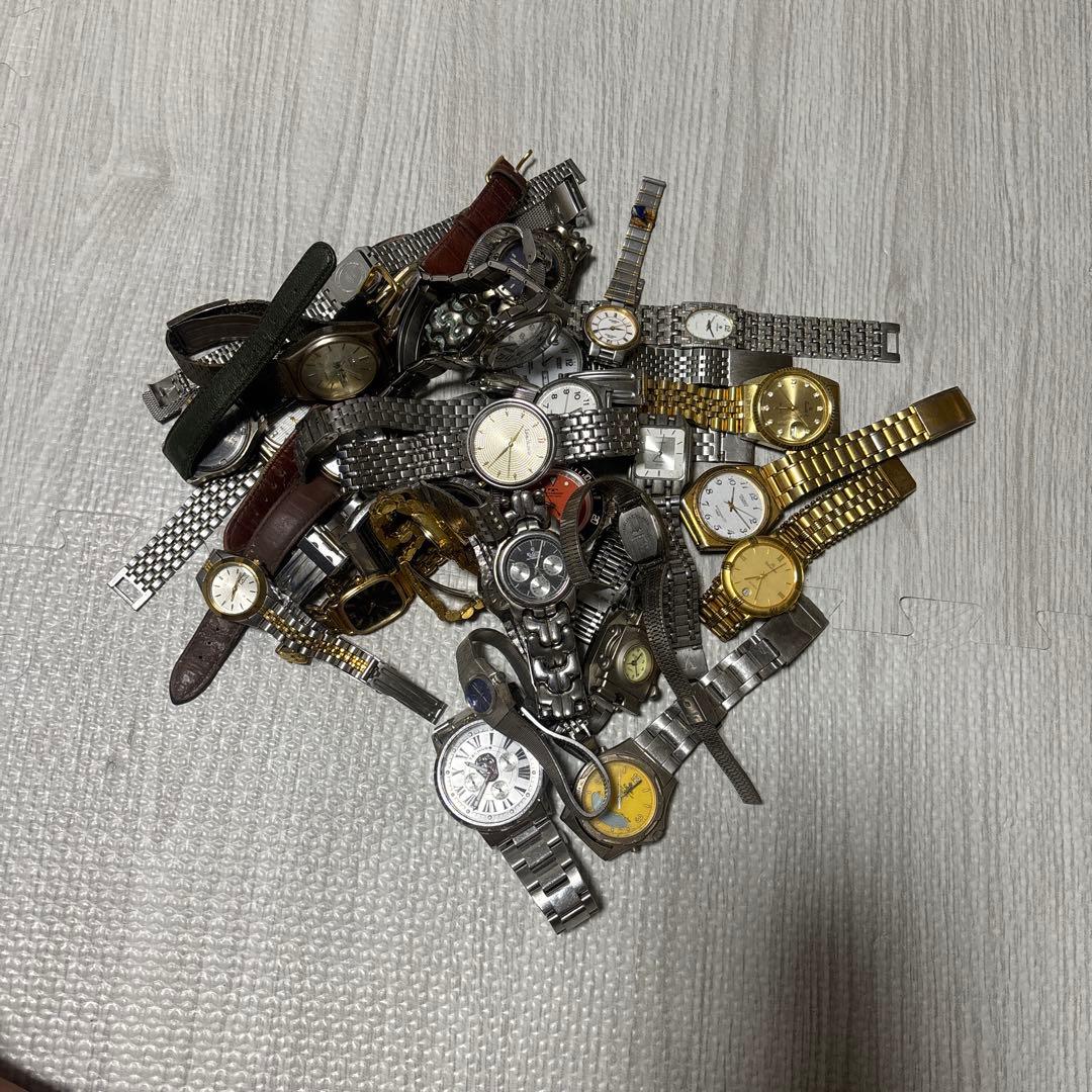 多数のアナログ・デジタル時計セット36個ぐらい