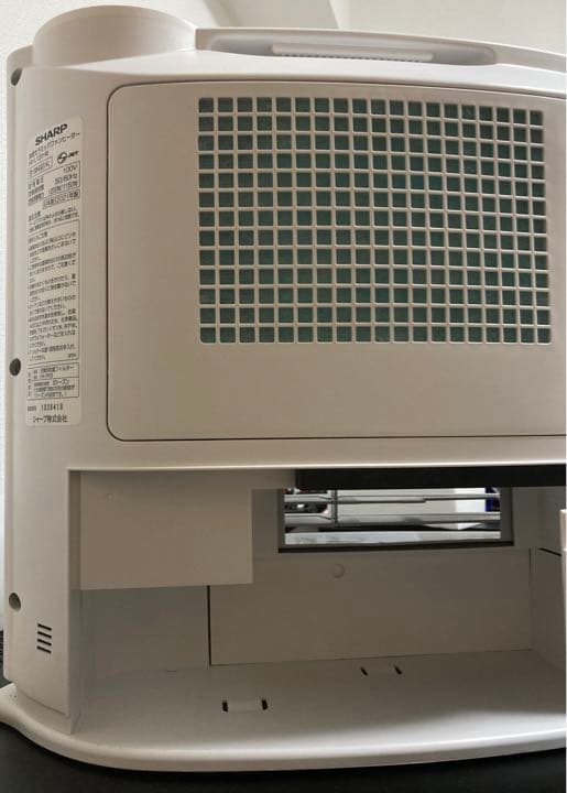 電気ヒーター Sharp Humidifier/Heater w/Plasmacluster