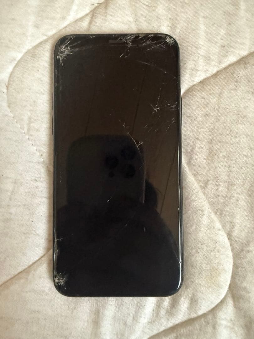 iPhone 11 Pro スペースグレー 本体