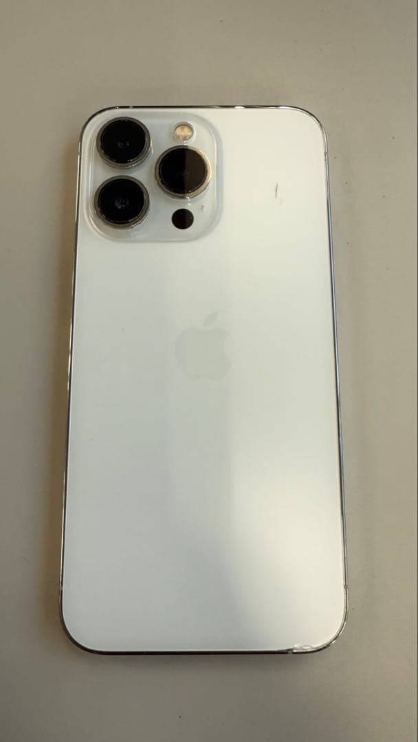 Apple iPhone 13 Pro シルバー 本体