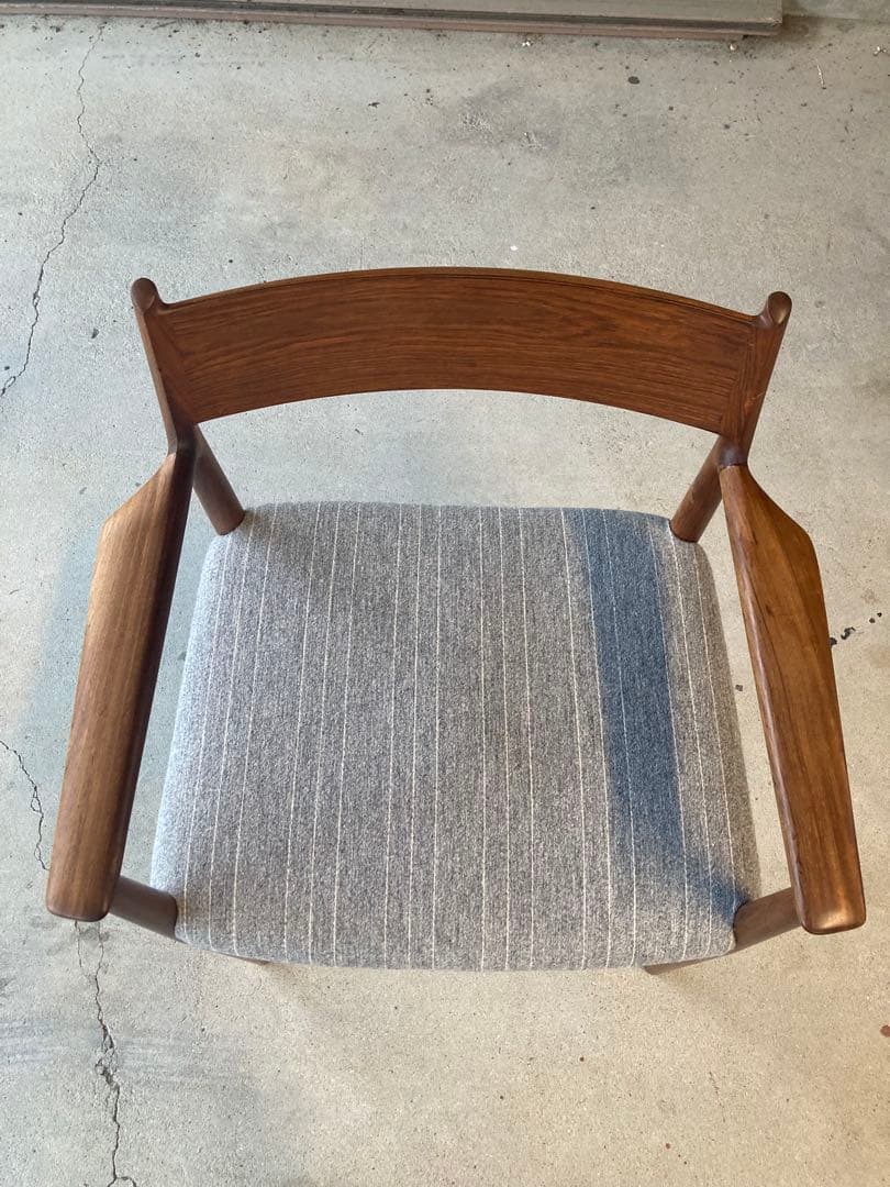 椅子 arnevodder arm chair