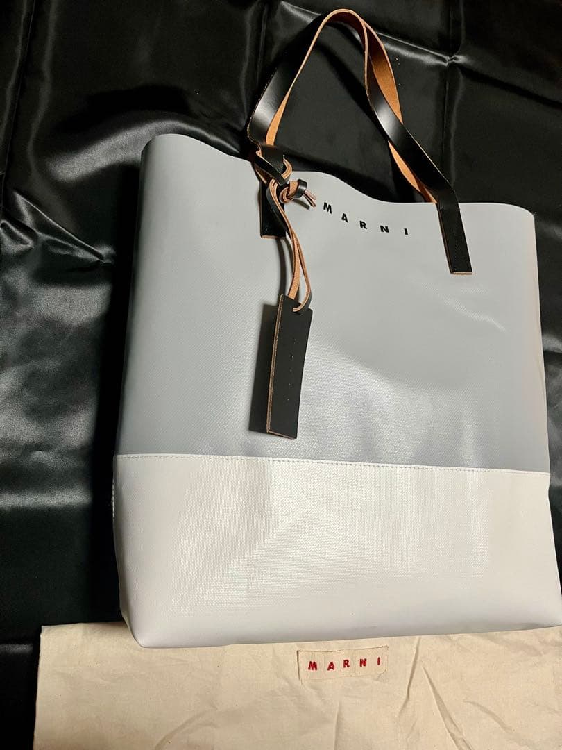 MARNI マルニ　トートバッグ