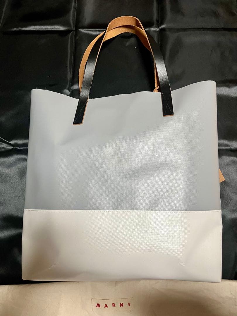 MARNI マルニ　トートバッグ