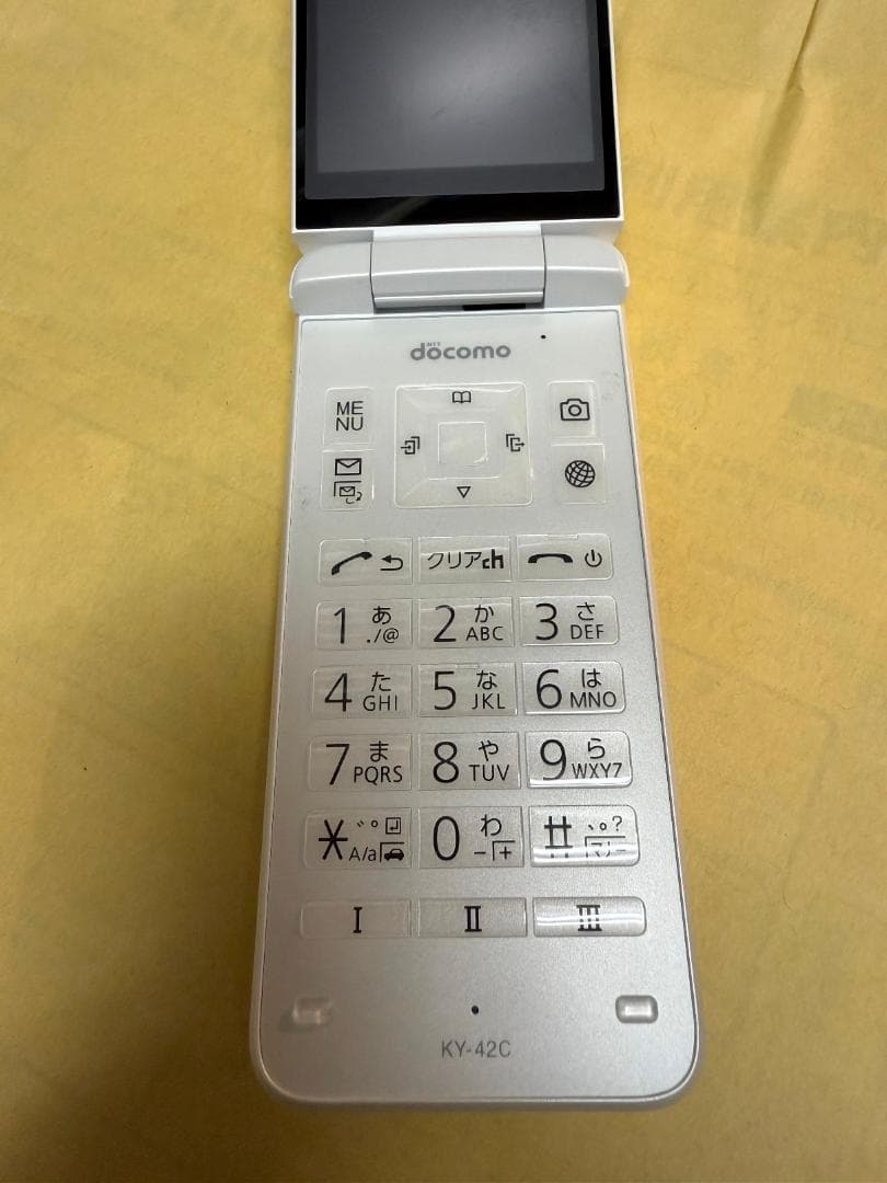 アーリーさま専用【ガラホ】KY-42C　白　ドコモ 京セラ