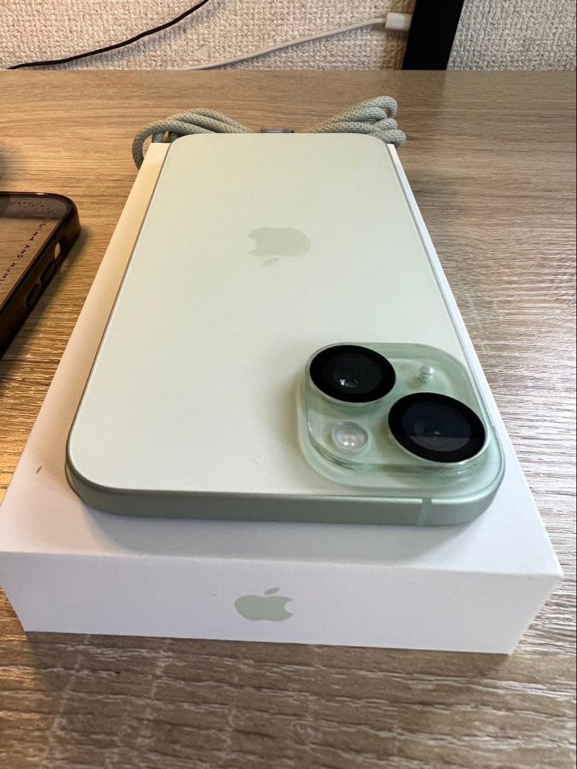 【美品】iPhone15 Plus 128GB CASETiFY・Anker付