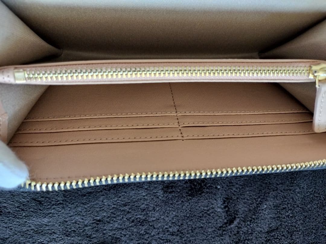 EMPORIO ARMANI 長財布 ラウンドファスナー 新品未使用