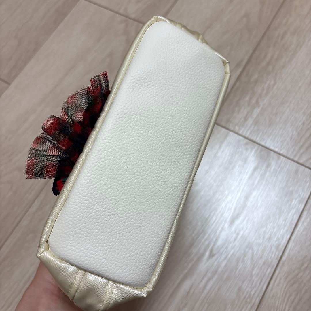 familiar ×bibiy ビビィ　ミニバッグ　白