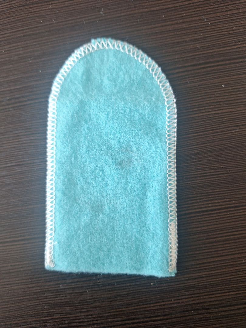 Tiffany & Co.の925シルバー製スクエアリング