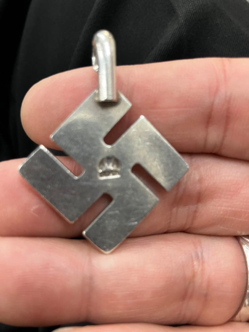 masayoshi シルバー スワスティカ