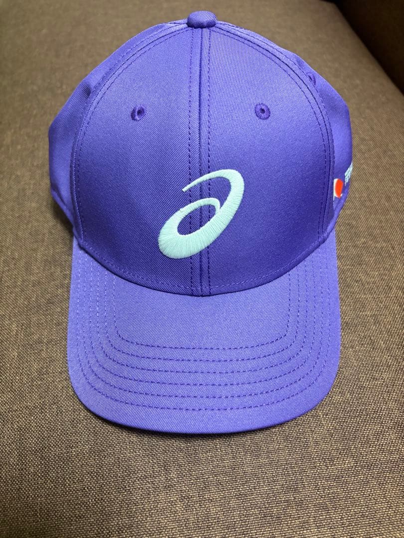 asics 紫 ウィンドブレーカー フード付き