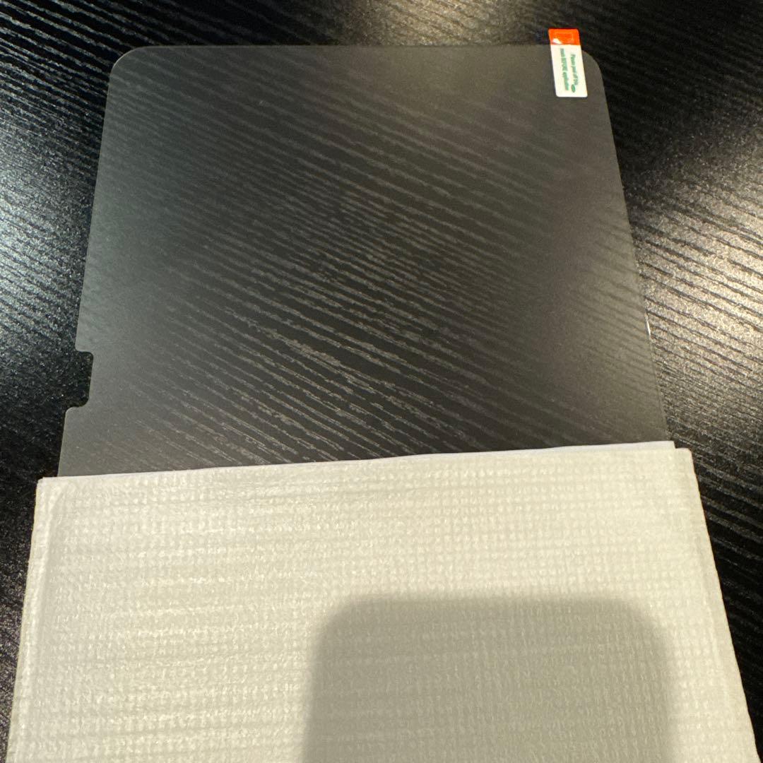 〈Apple〉 第10世代 シルバー64GB Wi-Fiモデル