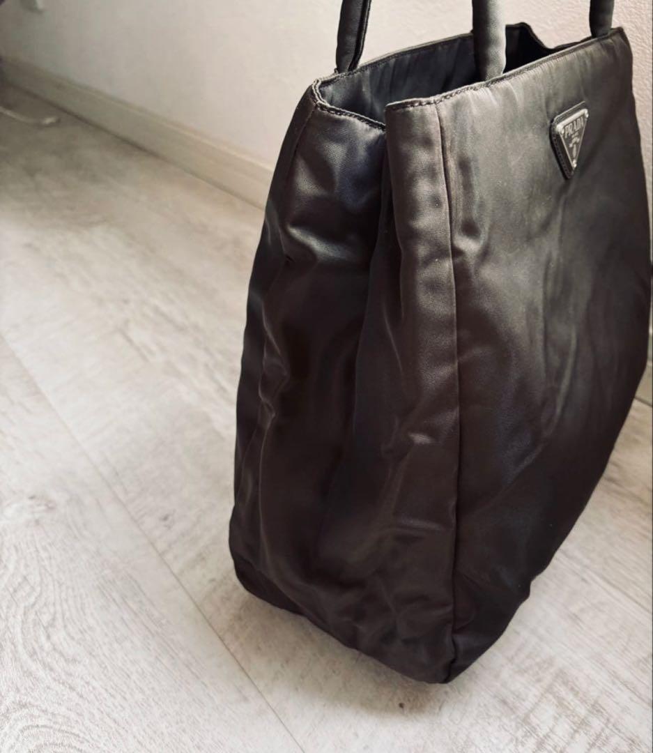 PRADA カーキ　ナイロン　 ハンドバッグ