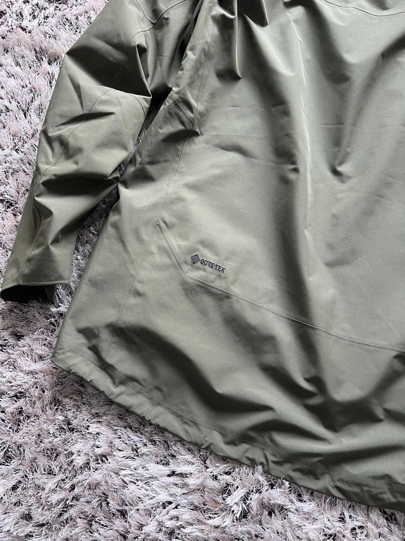 SALOMON スノージャケット メンズLサイズ