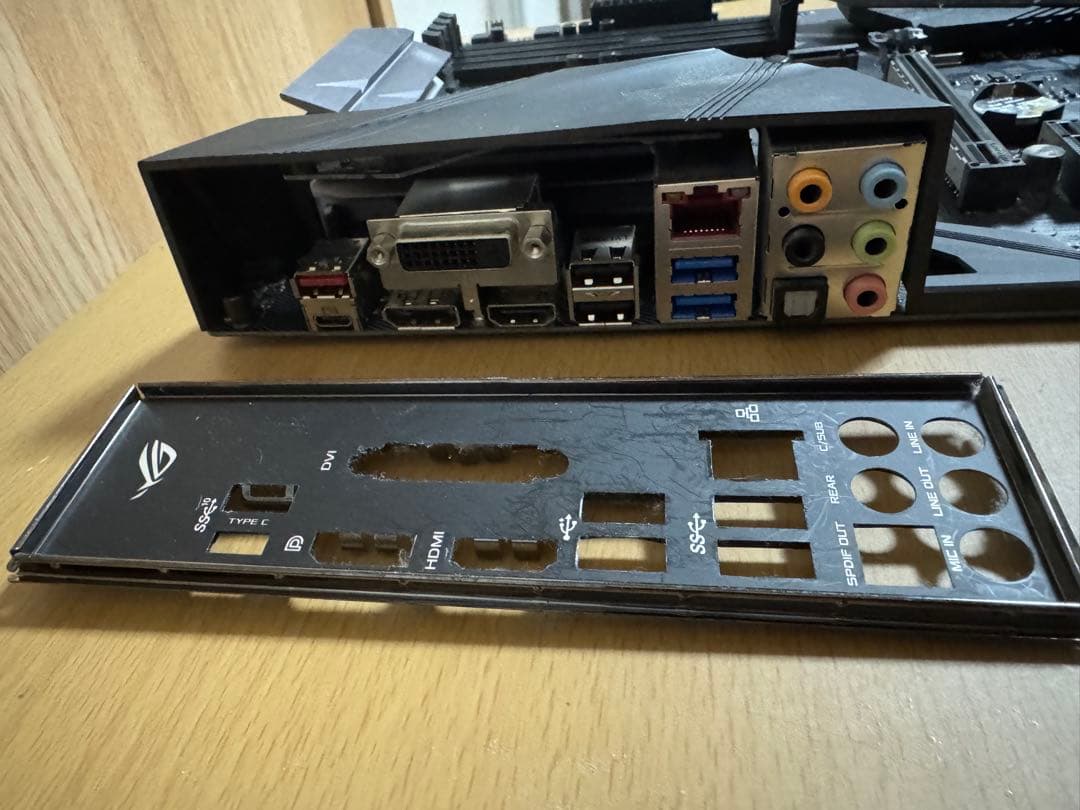 CPU +マザボセット i7-8700K・Z370-F