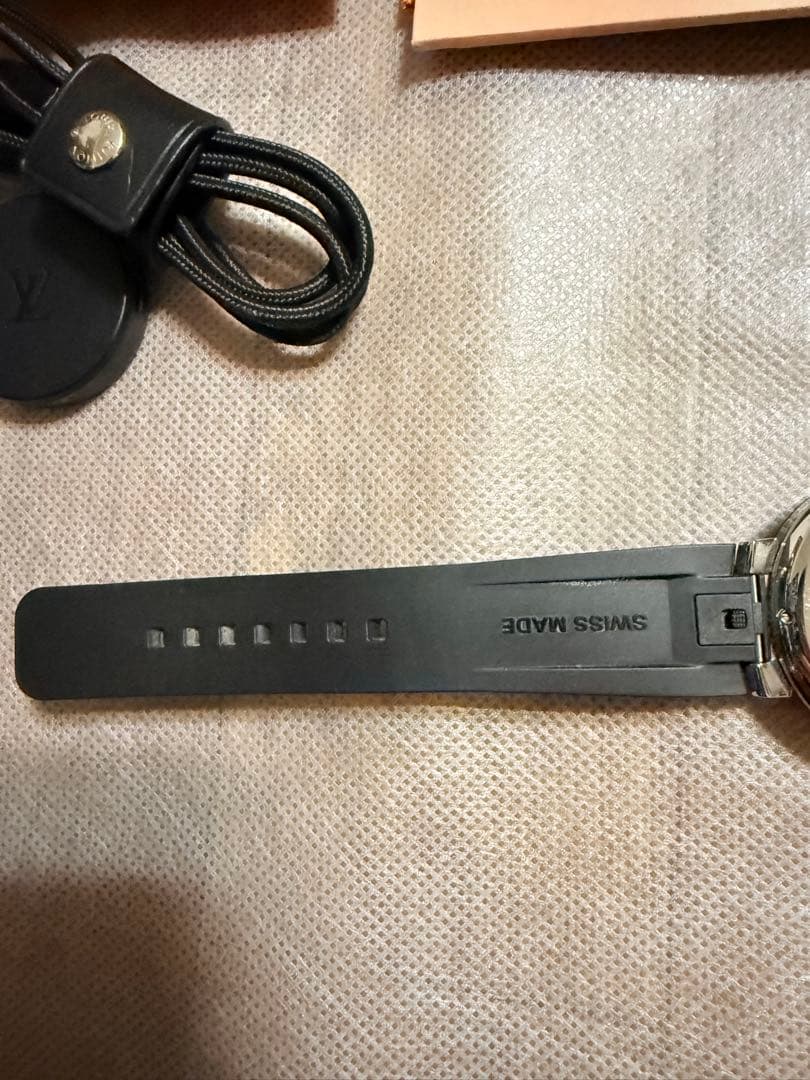 す*ん様 Louis Vuitton 時計タンブールホライゾンV1 QA003