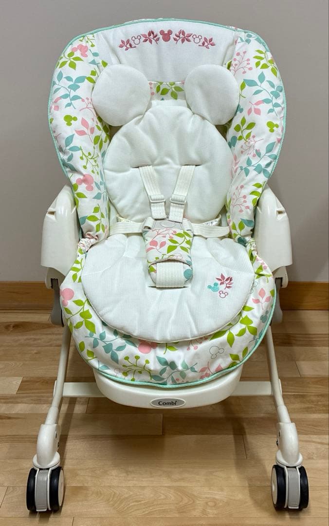【美品】Combi ネムリラ ハイローチェア・お食事等の汚れ軽減シート付