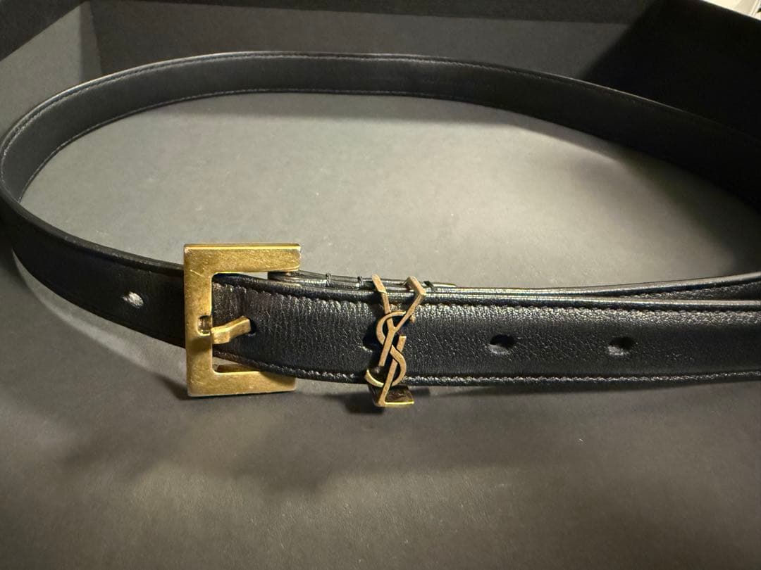 SAINT LAURENT (イヴサンローラン) ブラック レザー ベルト