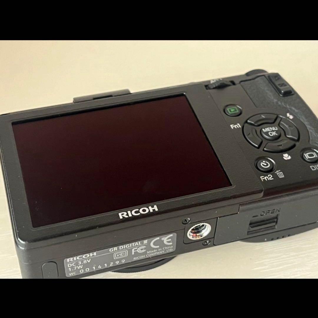 【美品】RICOH GR DIGITAL III