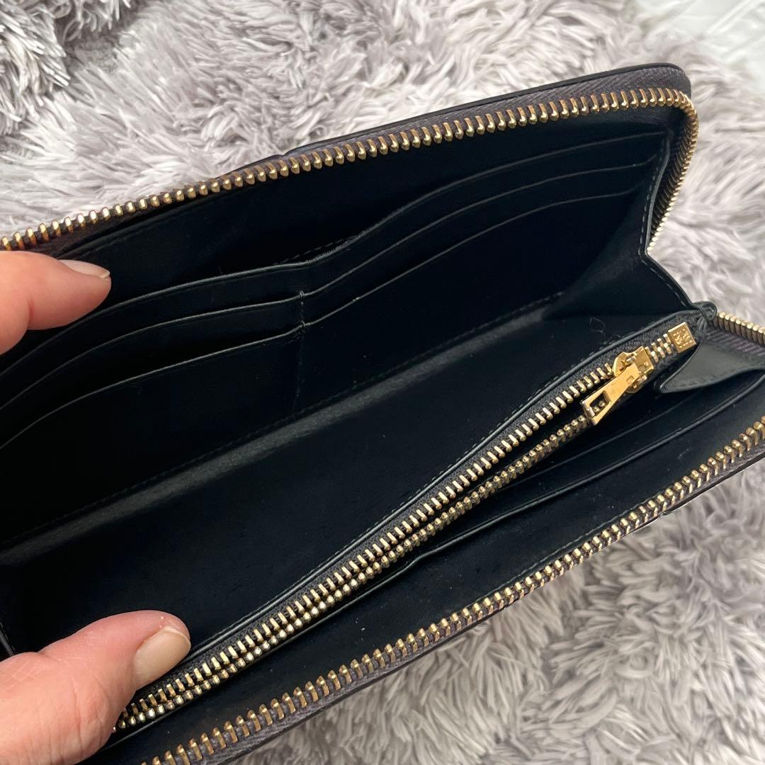 ロエベ　パズル　長財布　ラウンドファスナー　レザー　ブラック　メンズ